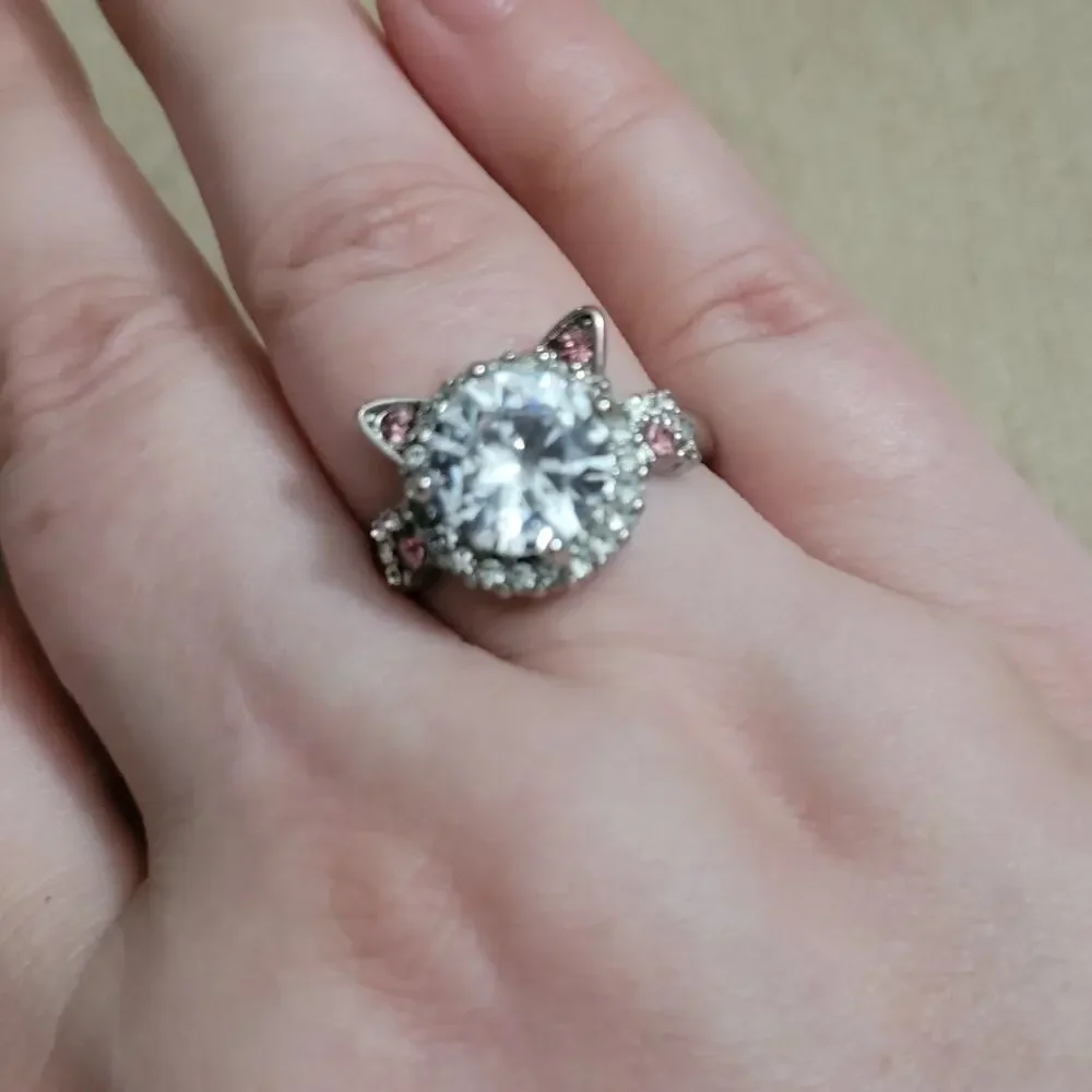 Cute size 9 cat face white & pink paws crystal ring